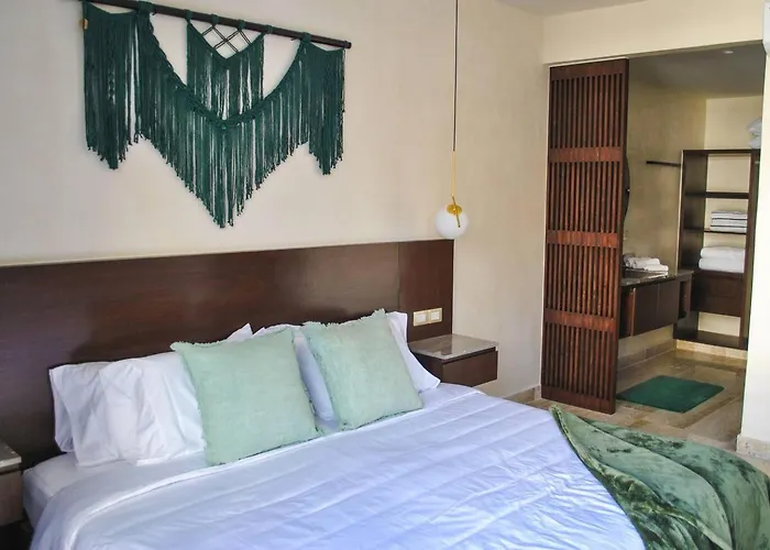 Upscale Perfect Location *
